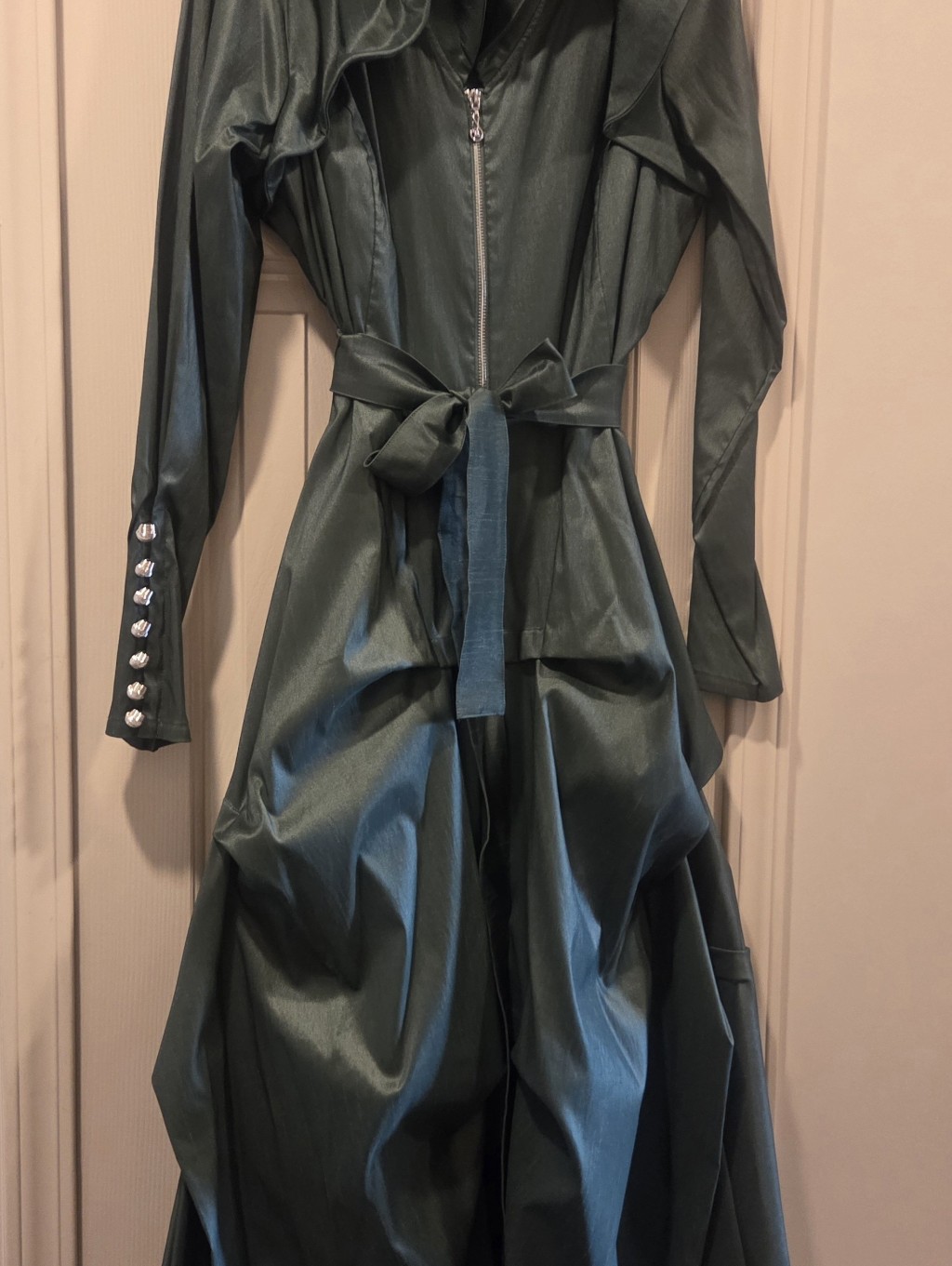 Sam Dong Long Elegant Dress